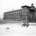 październik 1939 , Hangar balonowy